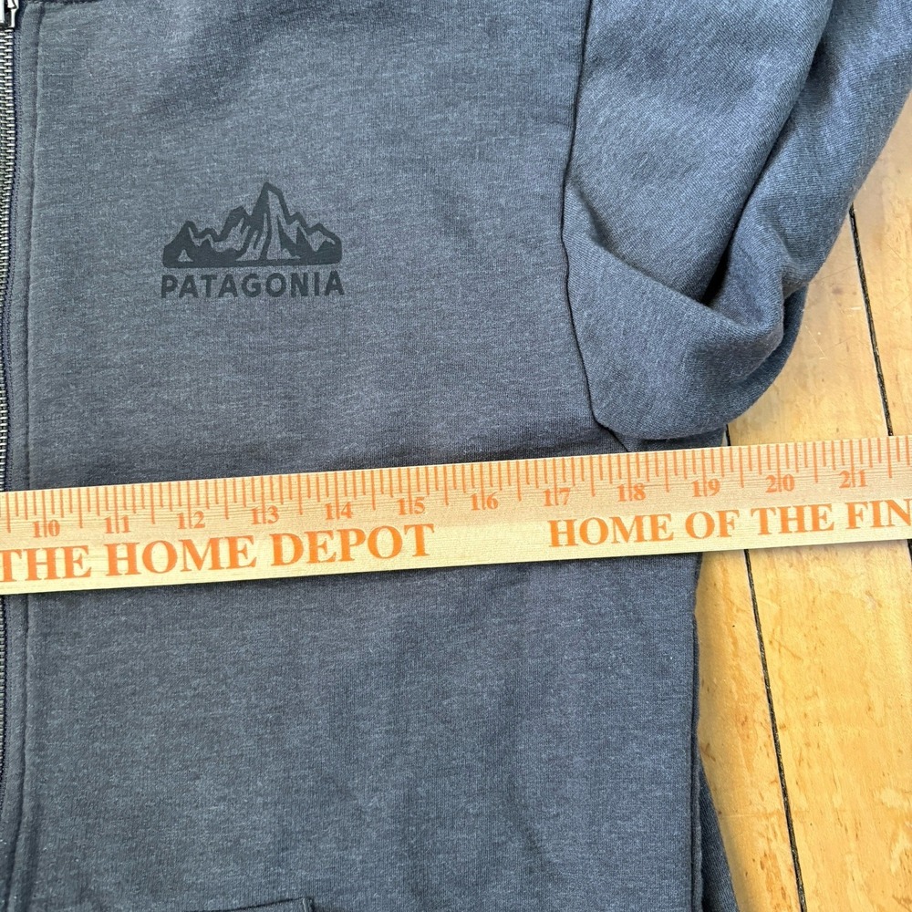 Patagonia Hoodie Womens Medium Gray Organic Cotton Full Zip Gorpcore Graphic - Picture 5 of 10